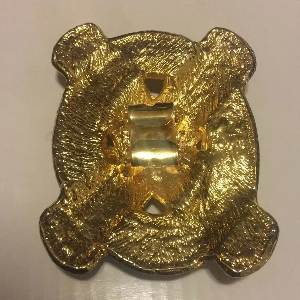 Vintage Retro Pendant - Picture 3 of 3